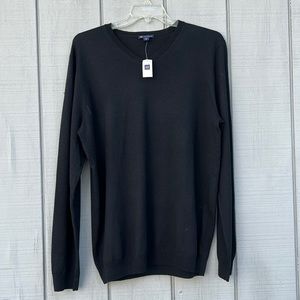 GAP EXTRA FINE MERINO V NECK SWEATER SIZE  XL/T. NEW WITH TAG